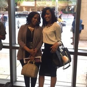 Meet your Posher, Regina